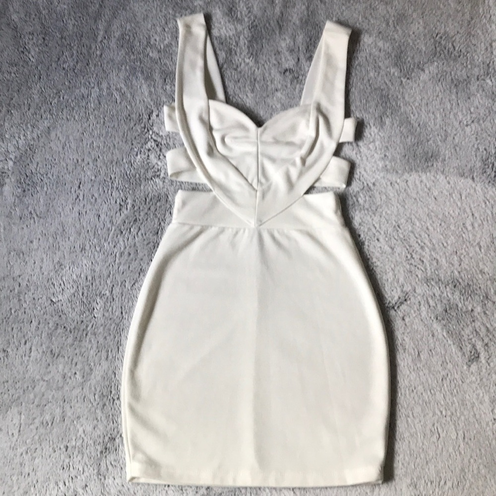 SOLEMIO - White Strappy Back - Mini Dress - Sz S